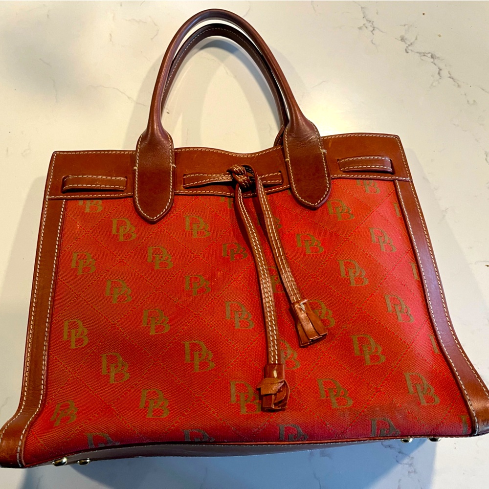 Dooney & Bourke Alto Italy Tassel Tote Satchel Purse Bag - Picture 1 of 9